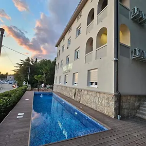 hotellátogatás