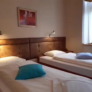 hotellátogatás
